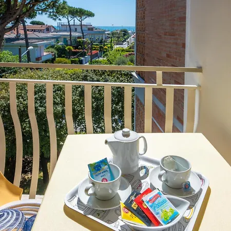 Amarina Hotel Marina di Pietrasanta Room photo
