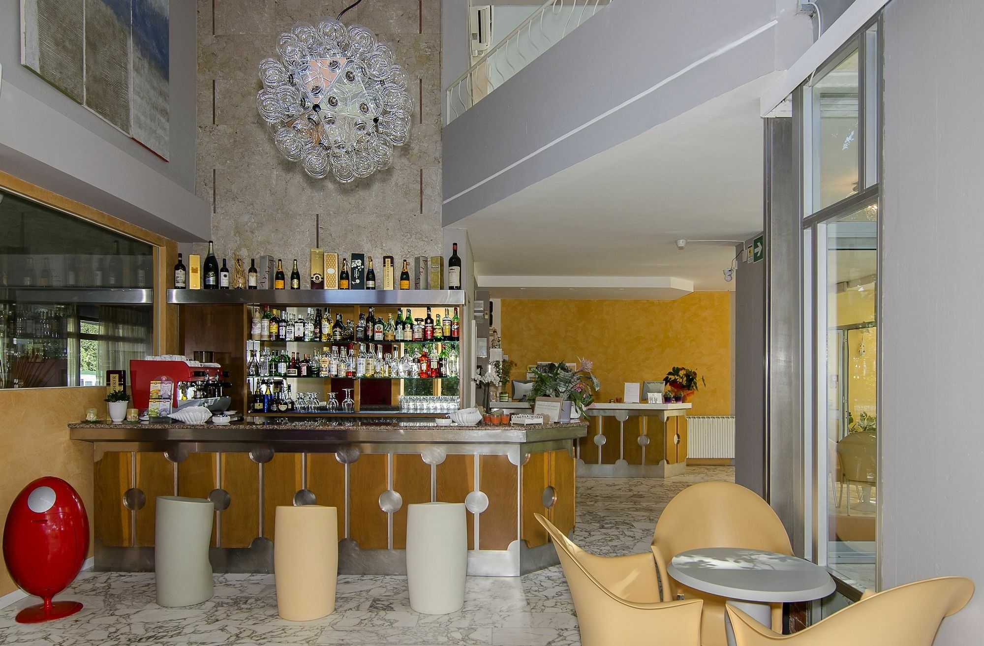 Amarina Hotel 3*